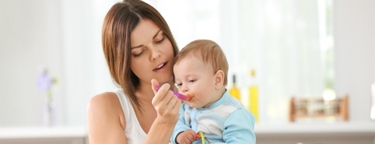 10-Month-Old's Feeding Schedule: What to Feed a 10 Months Old Baby